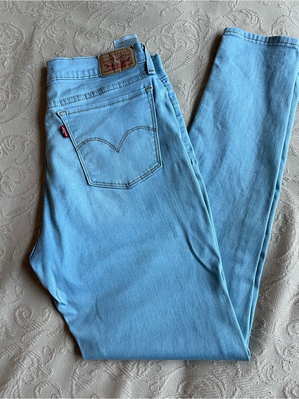 Levi’s 710 jeans